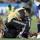 Jogadores japoneses se recuperam no intervalo do jogo para a prorrogação Jogadores japoneses se recuperam no intervalo do jogo para a prorrogação