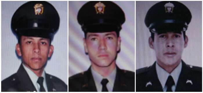 Policiais libertados no domingo: Walter Guarnizo, Juán Galicia Uribe e Alexis Zapata 