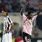 Fábio Simplício comemora gol para o Palermo contra a Juventus, na Itália Fábio Simplício comemora gol para o Palermo contra a Juventus, na Itália