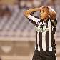 Botafogo, de Victor Simões, desperdiça chances e perde para o Atlético-PR