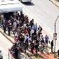 Ônibus extras foram colocados nas ruas para atender os passageiros