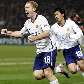 Paul Scholes comemora seu gol na vitória do Manchester United por 3 a 2 sobre o Milan, pela Liga Paul Scholes comemora seu gol na vitória do Manchester United por 3 a 2 sobre o Milan, pela Liga