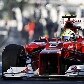 Massa deu uma volta na prova com o bico destruído após bater em Bruno Senna Massa deu uma volta na prova com o bico destruído após bater em Bruno Senna