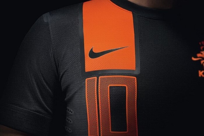 Nike apresenta detalhes dos uniformes de Portugal, França e Holanda para a disputa da Euro 2012