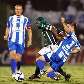 Vágner Love tenta se livrar de Augusto em Palmeiras 2 x 2 Avaí Vágner Love tenta se livrar de Augusto em Palmeiras 2 x 2 Avaí