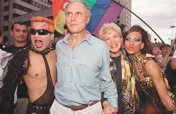 A Parada Gay completa 15 anos