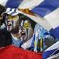 Torcida uruguaia comemora pela classificação da seleção às semifinais da Copa