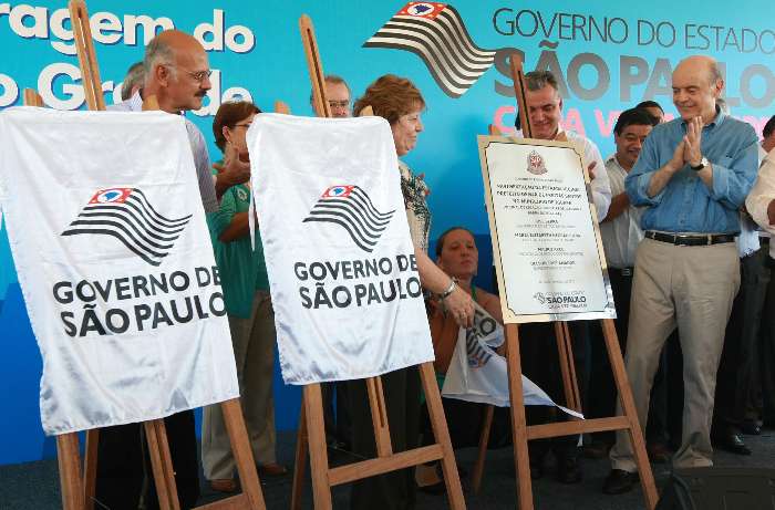 José Serra autoriza obras da barragem do Valo Grande, em Iguape, 02/02