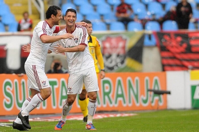 Fluminense vence Flamengo por 1 a 0 na comemoração dos 100 anos do Fla-Flu 