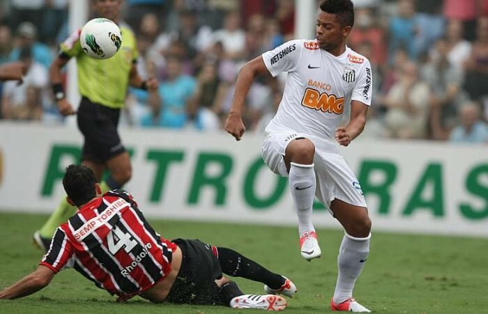 Santos e São Paulo empatam por 0 a 0, na Vila Belmiro, pela 23.ª rodada do Campeonato Brasileiro