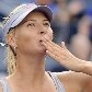 A musa russa Sharapova agradece ao público pela força após vencer Watson no US Open