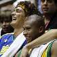 Varejão e Leandrinho riem após a vitória da seleção brasileira de basquete Varejão e Leandrinho riem após a vitória da seleção brasileira de basquete