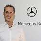 Michael Schumacher posa com o logo da Mercedes, no anúncio de seu retorno à F-1 em 2010