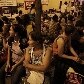 Mesmo sem barracos, famílias seguem na Av. São João, em São Paulo Mesmo sem barracos, famílias seguem na Av. São João, em São Paulo