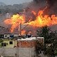 Incêndio destrói depósito em Duque de Caxias (RJ)
