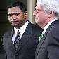 Miguel Tejada, do Houston Astros, sai do tribunal após depor por doping