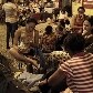 Mesmo sem barracos, famílias seguem na Av. São João, em São Paulo Mesmo sem barracos, famílias seguem na Av. São João, em São Paulo