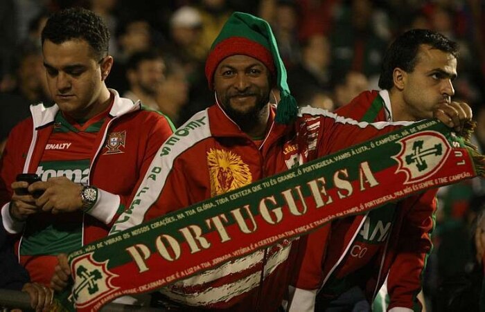 Torcedor prestigia a vitória da Portuguesa no Canindé