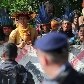 Polícia retira manifestantes do Museu do Índio no Rio Polícia retira manifestantes do Museu do Índio no Rio