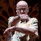 Uma das estrelas da Flip, James Ellroy mostra sua faceta showman
