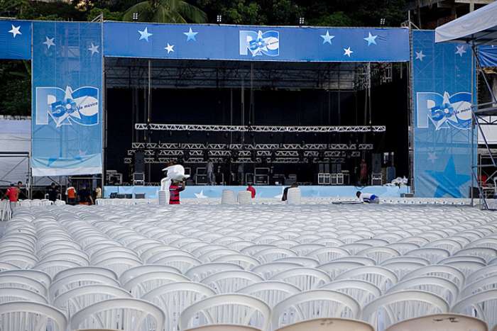 Roberto Carlos comemora 50 anos de carreira com nova turnê e show em sua cidade natal