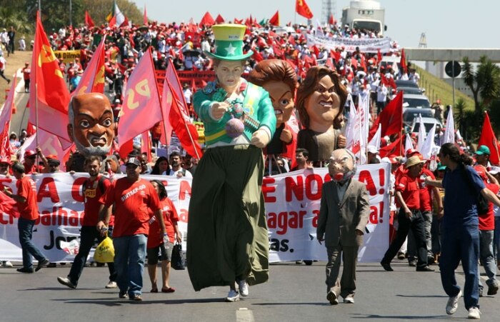 Também a aceleração do assentamento de cerca de 60 mil famílias em todo o País