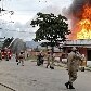Incêndio destrói depósito em Duque de Caxias (RJ)