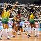 Jogadoras do Brasil comemoram vitória sobre o Japão e título do Grand Prix