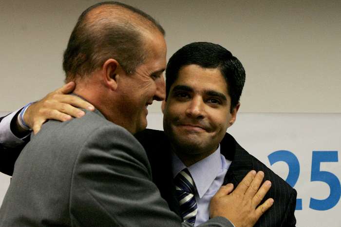 DEM escolhe seu novo líder na Câmara
