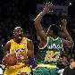 Wesley Matthews, do Utah Jazz, tenta evitar passe de Kobe Bryant, dos Los Angeles Lakers Wesley Matthews, do Utah Jazz, tenta evitar passe de Kobe Bryant, dos Los Angeles Lakers