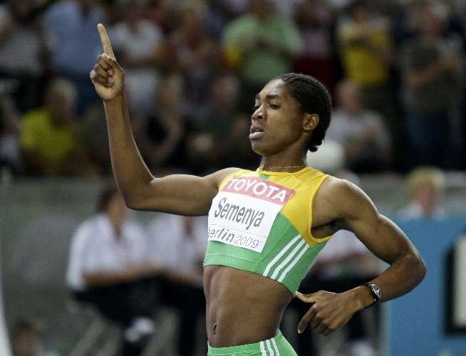 Sul-africana Caster Semenya é a vencedora da prova feminina dos 800 metros