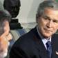 Bush ouve Lula na Casa Branca, em seu primeiro encontro após assumir o primeiro mandato em 2003