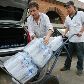 Águas são doadas para vítimas do terremoto do Peru Águas são doadas para vítimas do terremoto do Peru