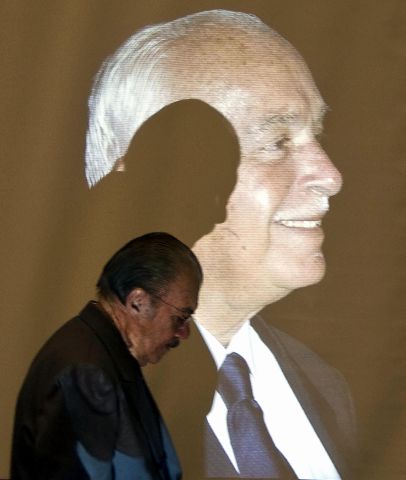 O senador José Sarney participa de sessão em homenagem a ACM