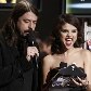 Dave Grohl e Selena Gomez apresentam indicados