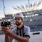 Ansiosos, torcedores de Corinthians e Palmeiras fazem seus próprios registros das novas Arenas Ansiosos, torcedores de Corinthians e Palmeiras fazem seus próprios registros das novas Arenas