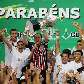 Rogério Ceni comemora com os jogadores do São Paulo Rogério Ceni comemora com os jogadores do São Paulo