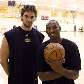 Gasol e Bryant se preparam para a estreia dos Lakers na NBA Gasol e Bryant se preparam para a estreia dos Lakers na NBA