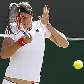 Dinara Safina rebate bola em vitória que a garante na 3.ª rodada em Wimbledon Dinara Safina rebate bola em vitória que a garante na 3.ª rodada em Wimbledon