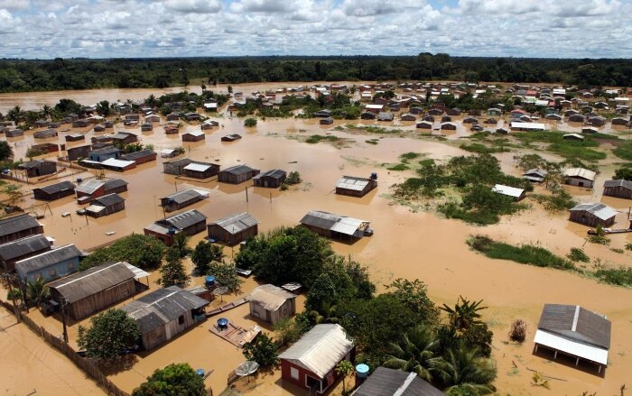 Enchente já afeta 117 mil pessoas no Acre