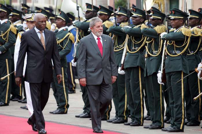 Lula em Angola