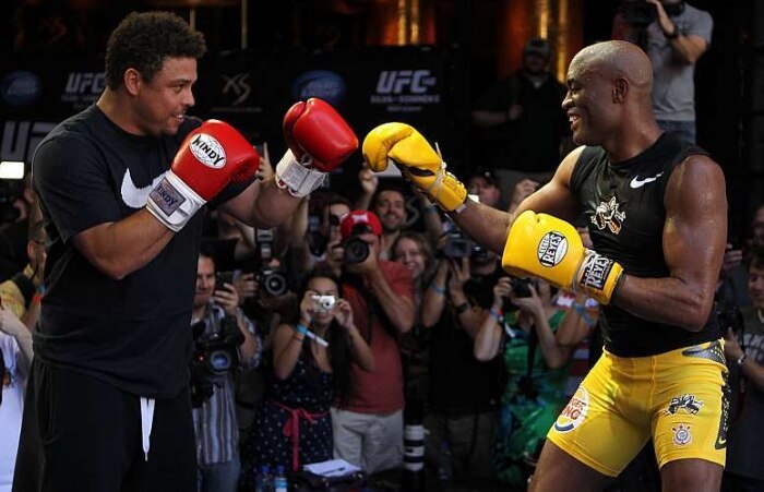 A agitação tomou conta de Las Vegas antes do UFC 148, que será em 7 de julho