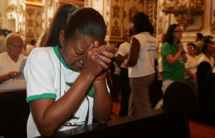 Missa é celebrada no Rio de Janeiro, em memória à médica Zilda Arns, morta no terremoto do Haiti