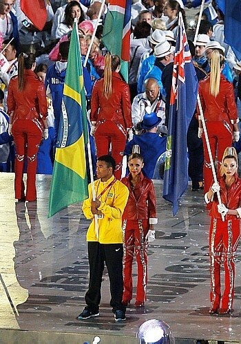 Veja a emocionante cerimônia de encerramento dos Jogos Olímpicos