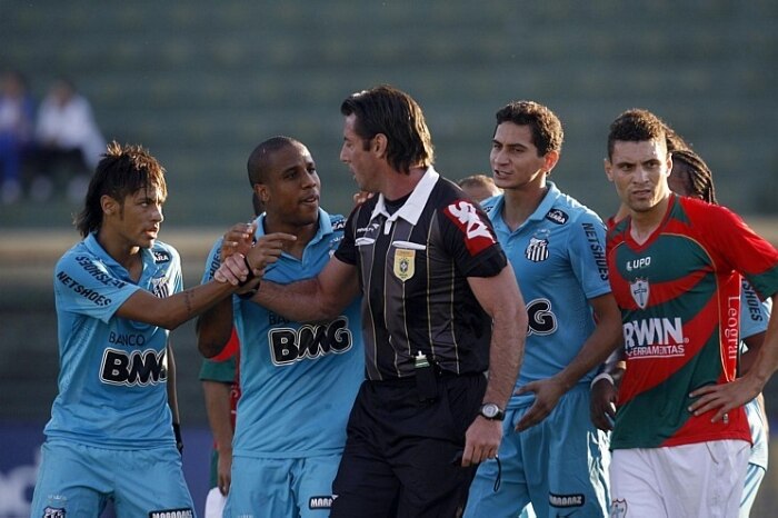 Santos não reage e fica no 0 a 0 com a Portuguesa no Brasileirão 