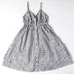 Vestido vichy da Renner, cheio de botões, para o povo vintage fazer a festa. R$ 59,90
