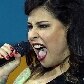 A roqueira Pitty canta durante a cerimônia de entrega do Prêmio Multishow de Música Brasileira