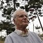 É o professor Frederico Luiz Funari, de 74 anos, que trabalha na estação de segunda a segunda É o professor Frederico Luiz Funari, de 74 anos, que trabalha na estação de segunda a segunda