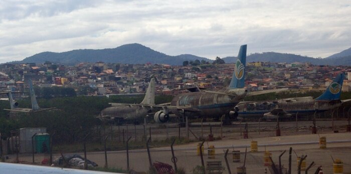 Aviões da Vasp, abandonados no aeroporto de Guarulhos, em São Paulo.10/08/2011