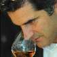 Tuca Reinés comemora a abertura da Galeria Oceano com degustação de whisky Tuca Reinés comemora a abertura da Galeria Oceano com degustação de whisky